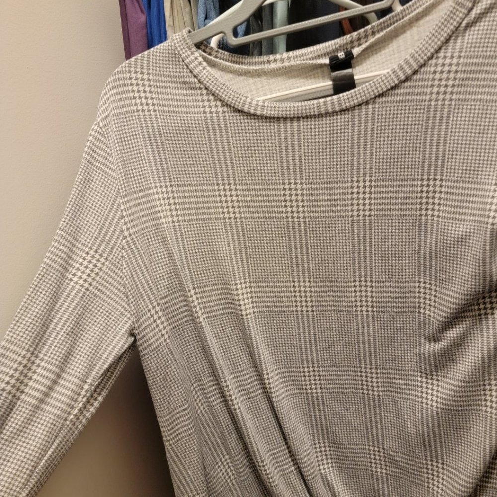 Agnes & Dora tie front top